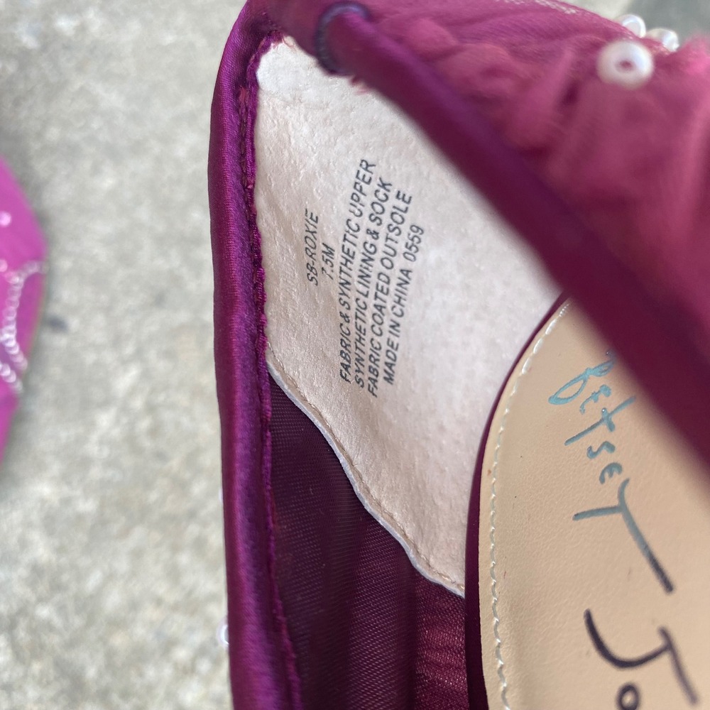 Betsey Johnson ROXIE Magenta Purple Floral Beaded Mesh Pumps Heels Size 7.5M - Picture 6 of 6